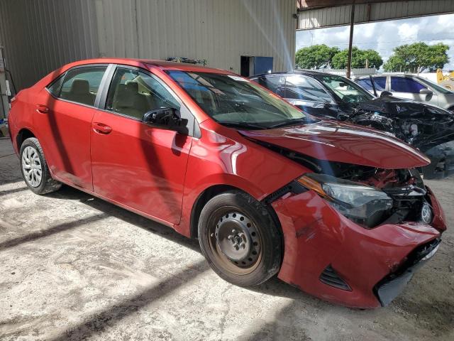 5YFBURHE7KP949619 - 2019 TOYOTA COROLLA L Червоний фото 4