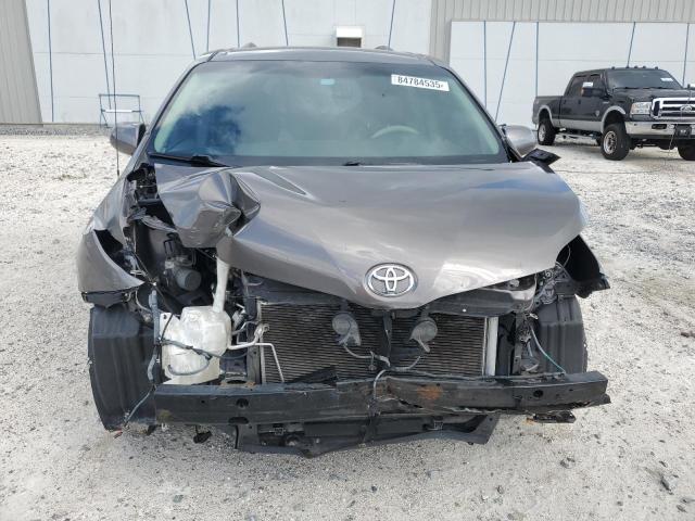 5TDKK3DCXBS094090 - 2011 TOYOTA SIENNA LE BROWN photo 5