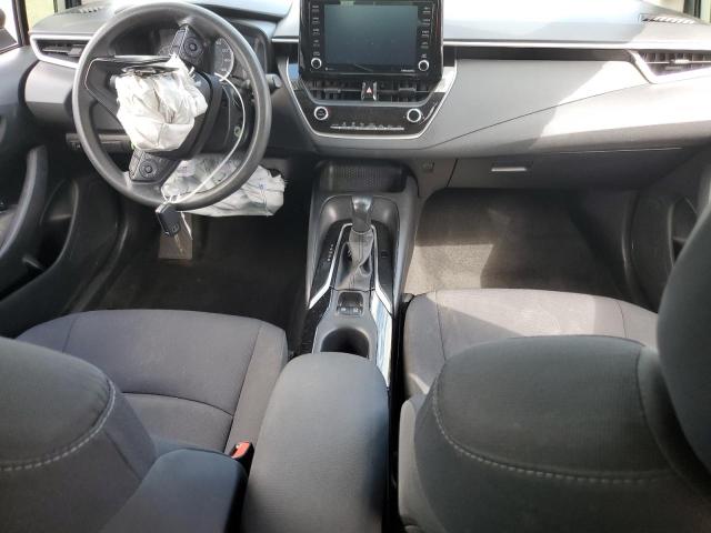 JTDEPMAE9NJ211556 - 2022 TOYOTA COROLLA LE Արծաթագույն լուսանկար 8