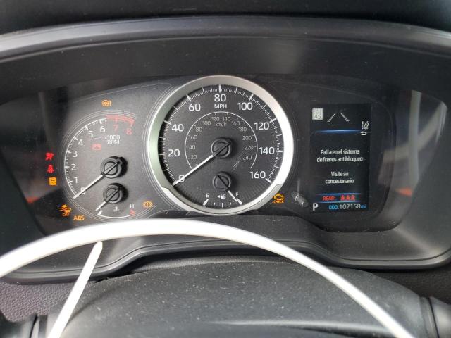 JTDEPMAE9NJ211556 - 2022 TOYOTA COROLLA LE Արծաթագույն լուսանկար 9