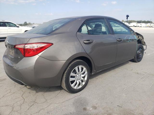 5YFBURHE7JP778854 - 2018 TOYOTA COROLLA L رمادي صورة 3