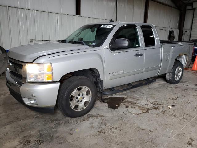 2011 CHEVROLET SILVERADO C1500 LT, 