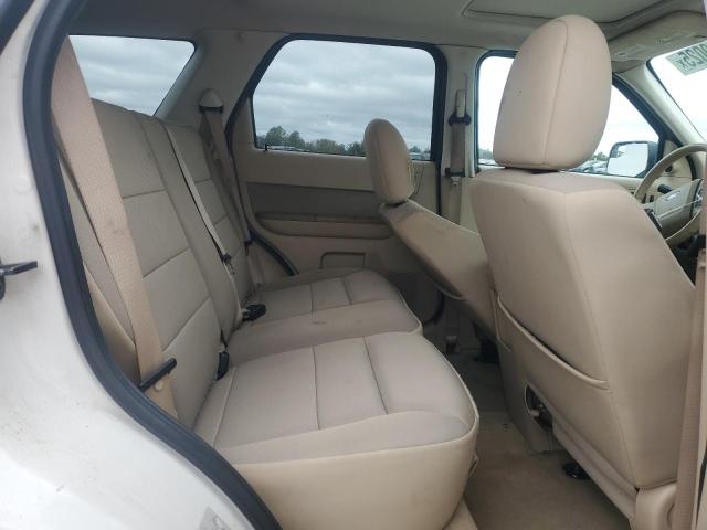 1FMCU9D76CKB84099 - 2012 FORD ESCAPE XLT 白色 照片 11