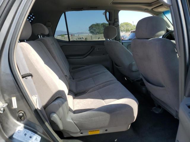 5TDZT34A14S237327 - 2004 TOYOTA SEQUOIA SR5 灰色 照片 11