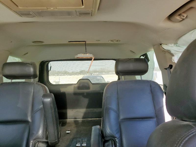 1GYFC23229R278573 - 2009 CADILLAC ESCALADE LUXURY أبيض صورة 10