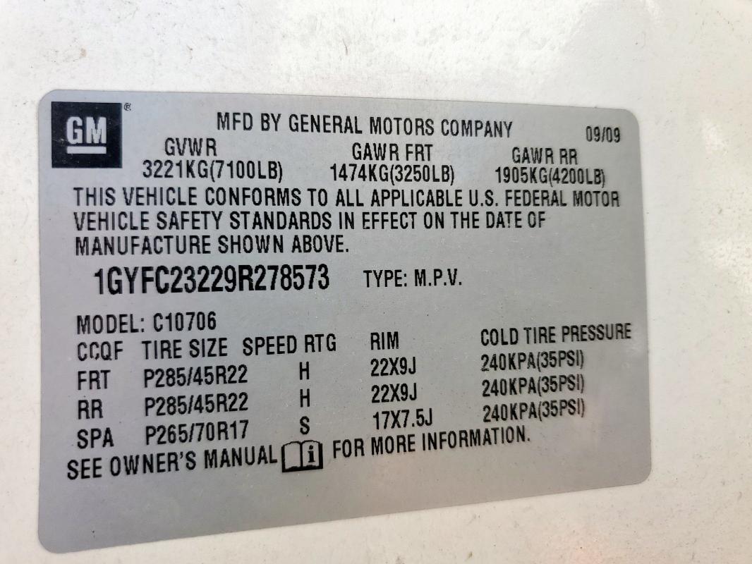 1GYFC23229R278573 - 2009 CADILLAC ESCALADE LUXURY أبيض صورة 14