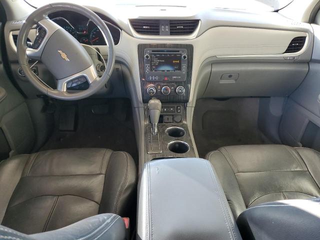 1GNKRGKD4FJ388934 - 2015 CHEVROLET TRAVERSE LT GRAY photo 8