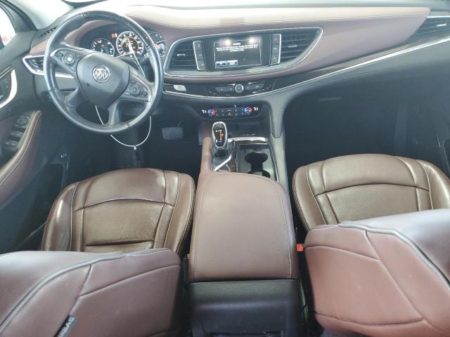 5GAEVCKW4JJ220216 - 2018 BUICK ENCLAVE AVENIR WHITE photo 8