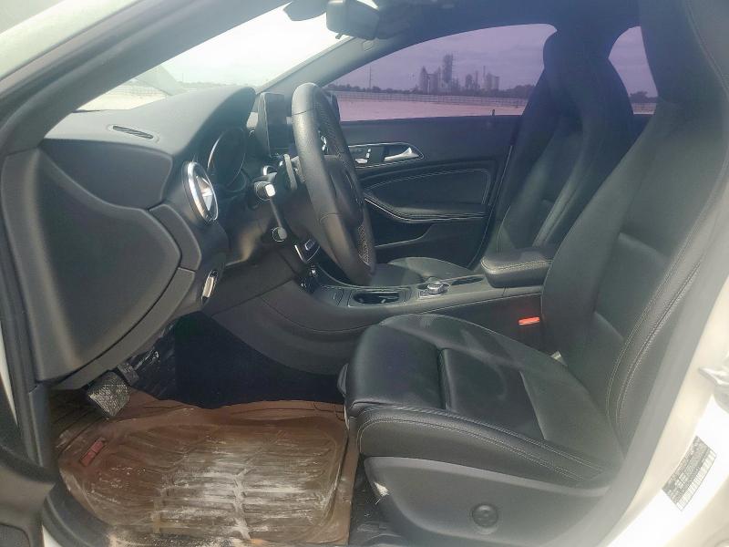 WDDSJ4GB0JN603643 - 2018 MERCEDES-BENZ CLA 250 4MATIC GREEN photo 7