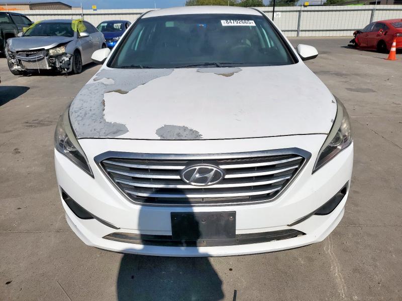 5NPE24AF2GH401752 - 2016 HYUNDAI SONATA SE თეთრი ფოტო 5