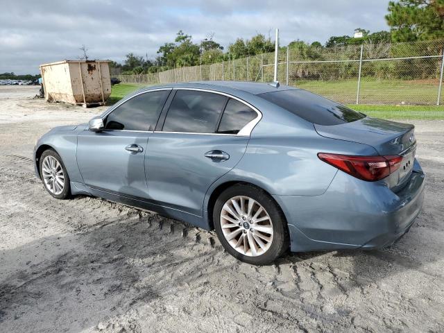 JN1EV7AP8JM359072 - 2018 INFINITI Q50 LUXE BLUE photo 2
