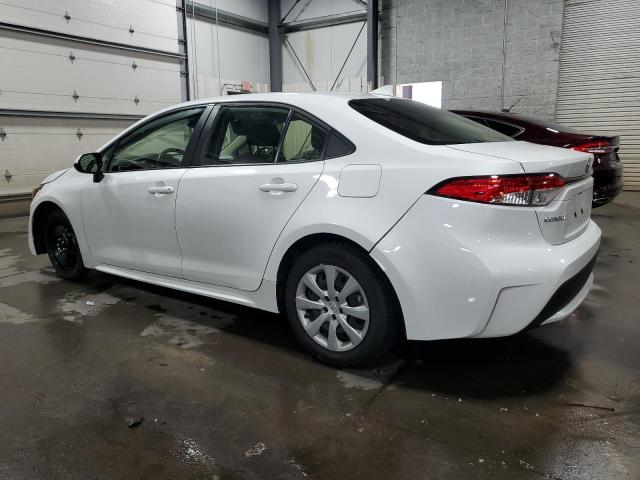 JTDEPMAE9N3008588 - 2022 TOYOTA COROLLA LE WHITE photo 2