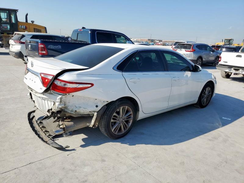 4T1BF1FK9HU383278 - 2017 TOYOTA CAMRY LE WHITE photo 3