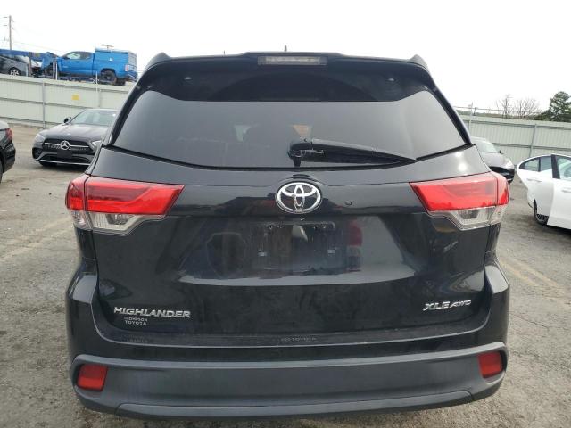 5TDJZRFH2KS620229 - 2019 TOYOTA HIGHLANDER SE 黑色 照片 6