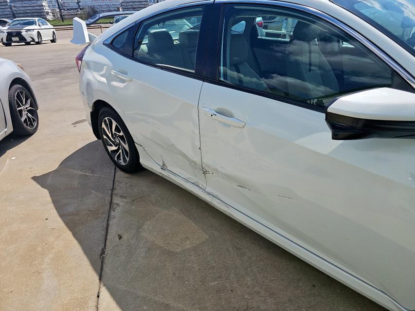 19XFC2F72HE065811 - 2017 HONDA CIVIC EX WHITE photo 12