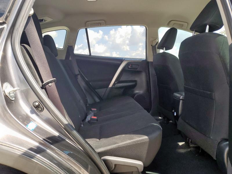 JTMZFREVXJJ175897 - 2018 TOYOTA RAV4 LE Графитовый фото 11