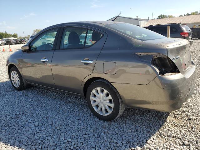 3N1CN7AP0GL916535 - 2016 NISSAN VERSA S Boz foto 2
