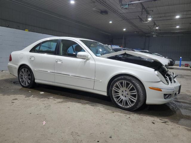 WDBUF87X98B334835 - 2008 MERCEDES-BENZ E 350 4MATIC WHITE photo 4