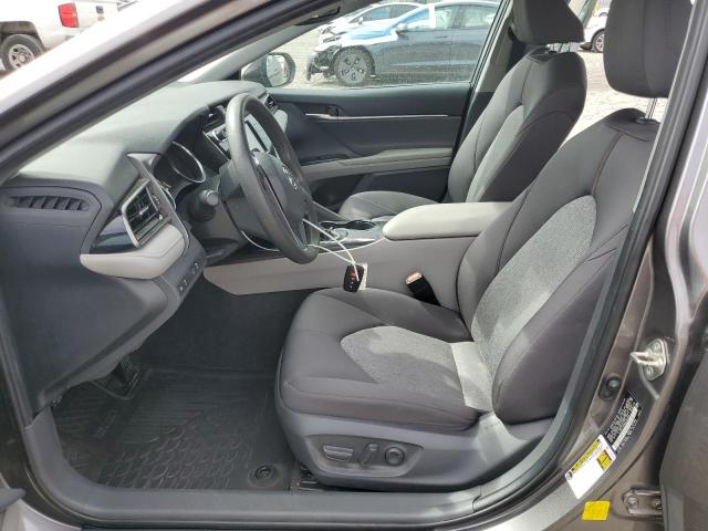4T1B11HK6KU264364 - 2019 TOYOTA CAMRY L Մոխրագույն լուսանկար 7