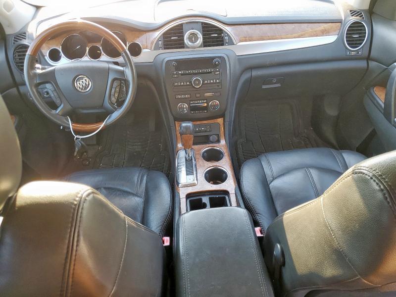 5GAKRAED2BJ386239 - 2011 BUICK ENCLAVE CX Biały zdjęcie 8