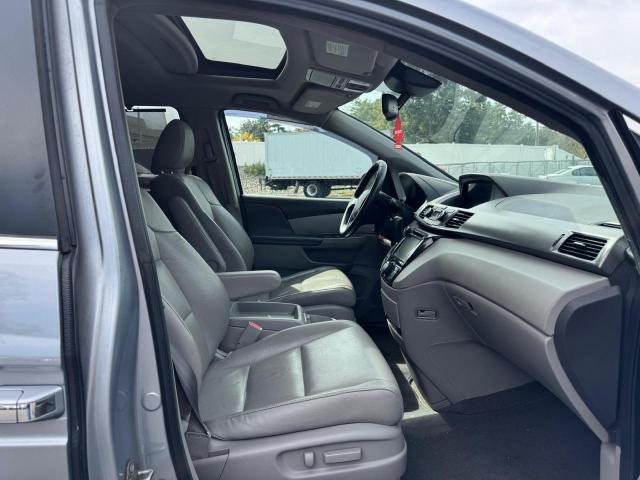 5FNRL5H68GB085704 - 2016 HONDA ODYSSEY EXL BLACK photo 8