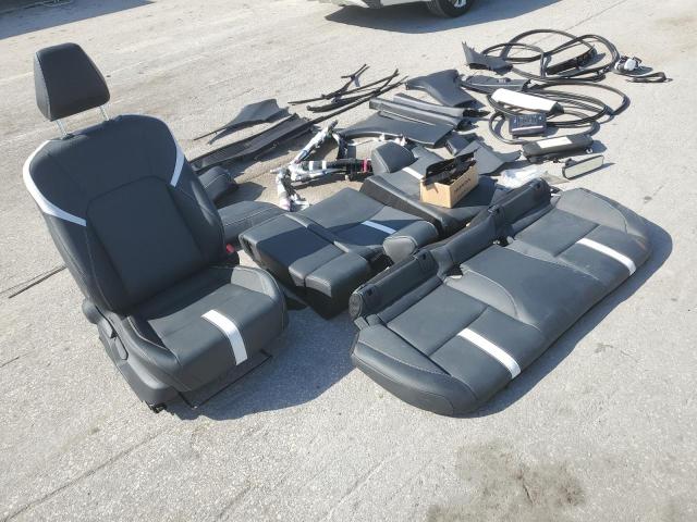 4T1DAACKXSU603689 - 2025 TOYOTA CAMRY XSE 白色 照片 12