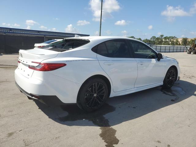 4T1DAACKXSU603689 - 2025 TOYOTA CAMRY XSE 白色 照片 3