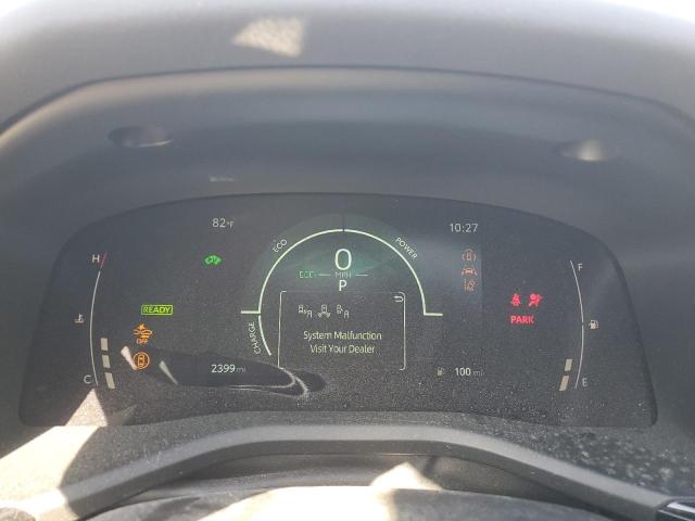 4T1DAACKXSU603689 - 2025 TOYOTA CAMRY XSE 白色 照片 9