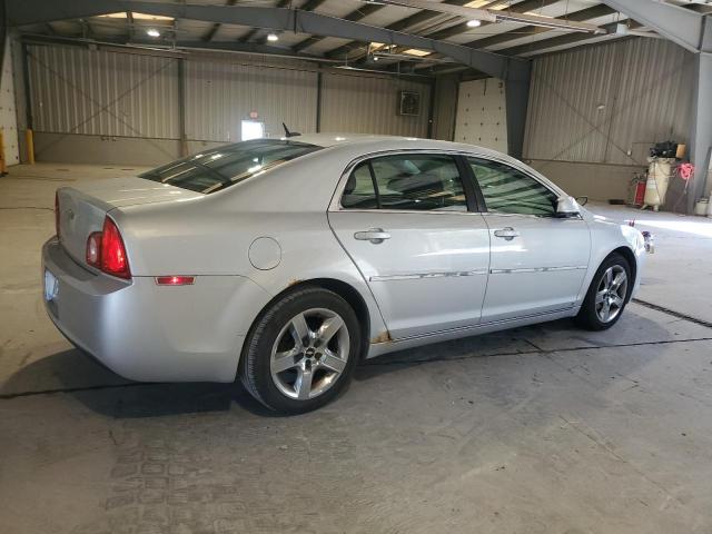 1G1ZC5EBXAF113872 - 2010 CHEVROLET MALIBU 1LT فضي صورة 3