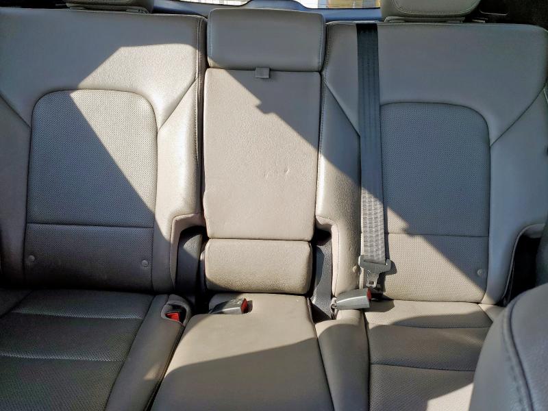 5XYZUDLB0HG436725 - 2017 HYUNDAI SANTA FE S BLACK photo 10