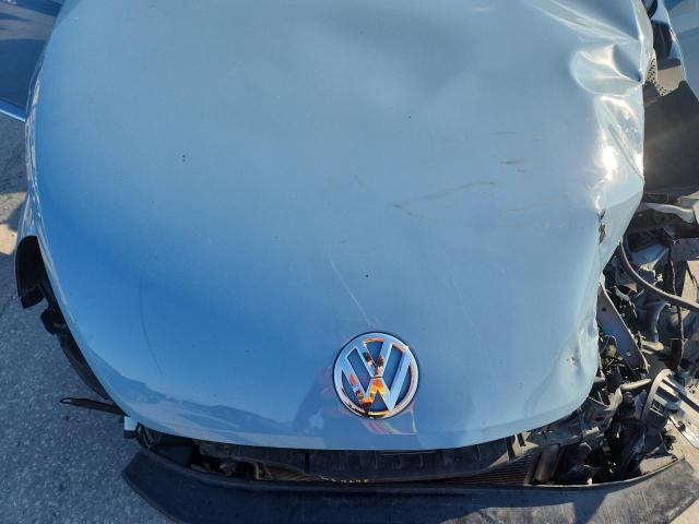 3VW5X7AT7DM831918 - 2013 VOLKSWAGEN BEETLE ტურკოუსი ფოტო 11