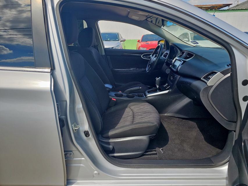 3N1AB7AP2KY318121 - 2019 NISSAN SENTRA S Сұр фото 5