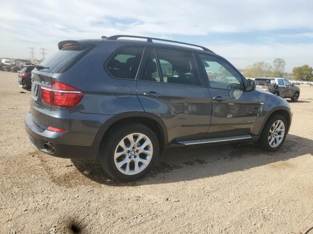 5UXZV4C54CL750946 - 2012 BMW X5 XDRIVE35I CHARCOAL photo 3