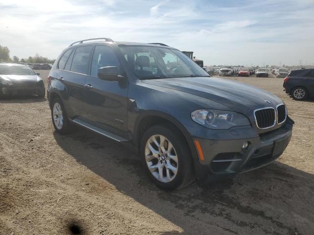 5UXZV4C54CL750946 - 2012 BMW X5 XDRIVE35I CHARCOAL photo 4