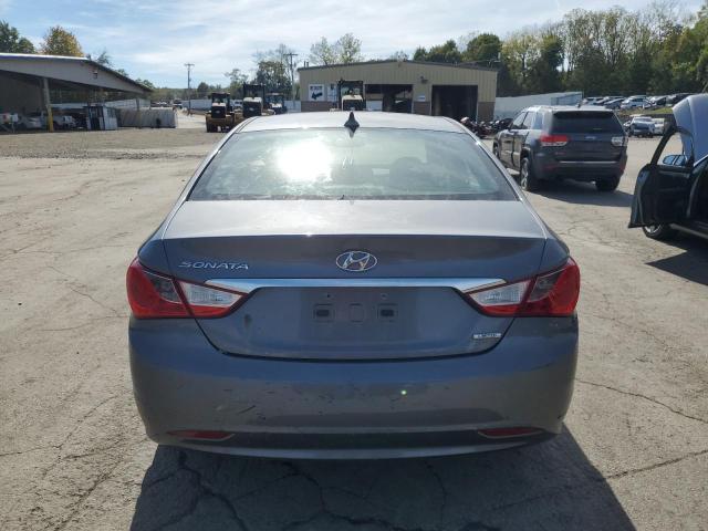 5NPEC4AC4BH130396 - 2011 HYUNDAI SONATA SE 灰色 照片 6