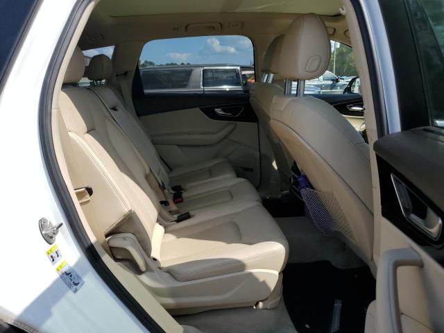 WA1LAAF71KD012099 - 2019 AUDI Q7 PREMIUM PLUS WHITE photo 11