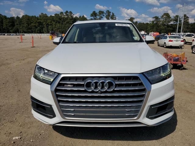 WA1LAAF71KD012099 - 2019 AUDI Q7 PREMIUM PLUS WHITE photo 5