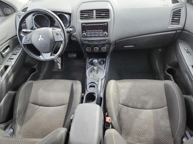 JA4AP3AUXGZ065196 - 2016 MITSUBISHI OUTLANDER ES RED photo 8