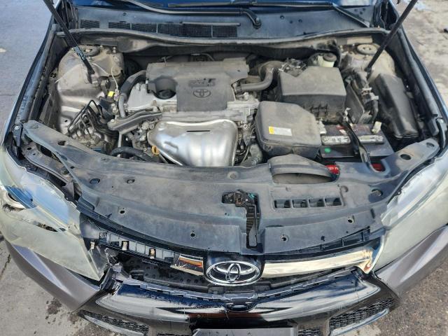 4T1BF1FK3GU606431 - 2016 TOYOTA CAMRY LE GRAY photo 11