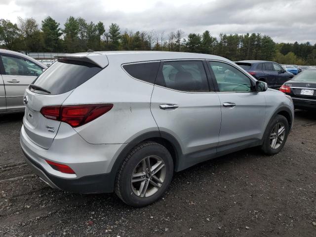 5XYZTDLBXJG539594 - 2018 HYUNDAI SANTA FE S Silber Foto 3
