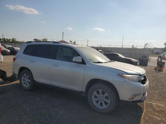 5TDBK3EH3DS221730 - 2013 TOYOTA HIGHLANDER BASE Beyaz fotoğraf 4