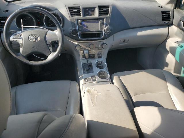 5TDBK3EH3DS221730 - 2013 TOYOTA HIGHLANDER BASE Beyaz fotoğraf 8