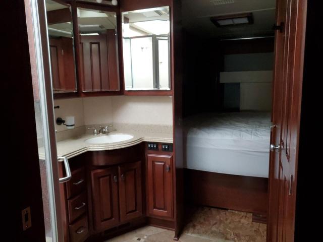 1RF13561151030224 - 2005 ROADMASTER RAIL MONOCOQUE Қоңыр фото 6