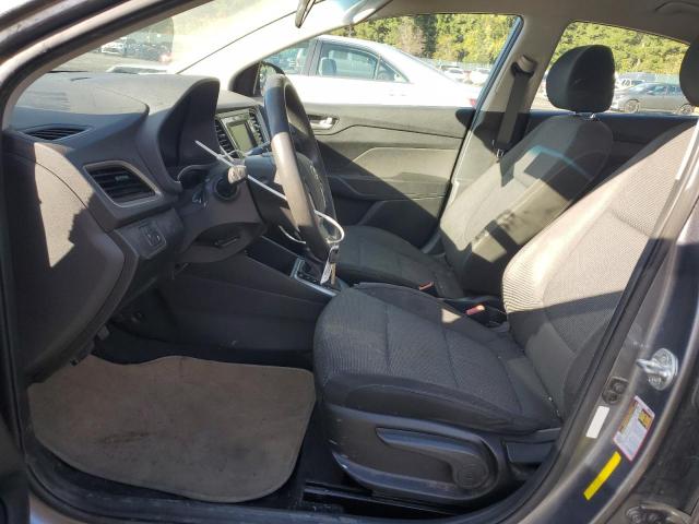 3KPC24A33JE014572 - 2018 HYUNDAI ACCENT SE SILVER photo 7