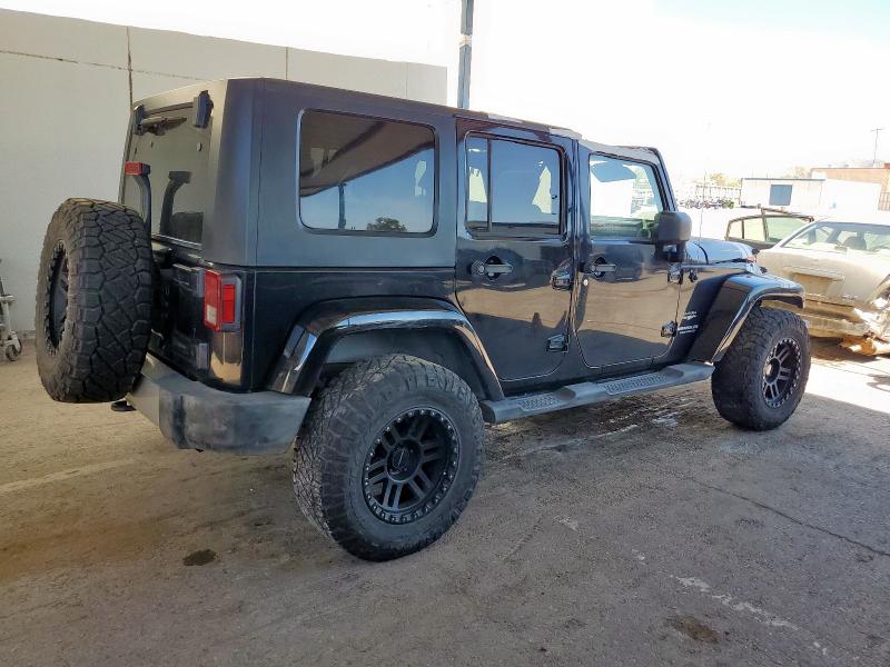 1J4GA59138L573998 - 2008 JEEP WRANGLER U SAHARA BLACK photo 3