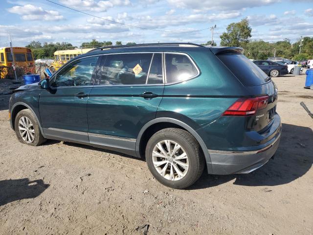 3VV2B7AXXJM055918 - 2018 VOLKSWAGEN TIGUAN SE Зелений фото 2
