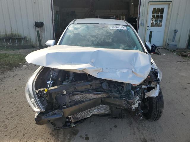 3KPC24A68ME145303 - 2021 HYUNDAI ACCENT SE 银色 照片 5