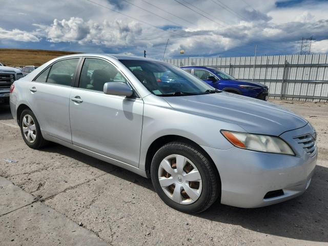 4T1BK46K07U043206 - 2007 TOYOTA CAMRY LE 银色 照片 4