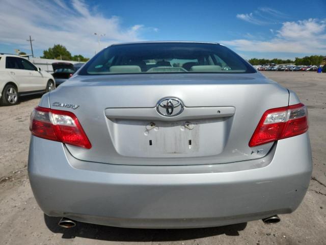 4T1BK46K07U043206 - 2007 TOYOTA CAMRY LE 银色 照片 6