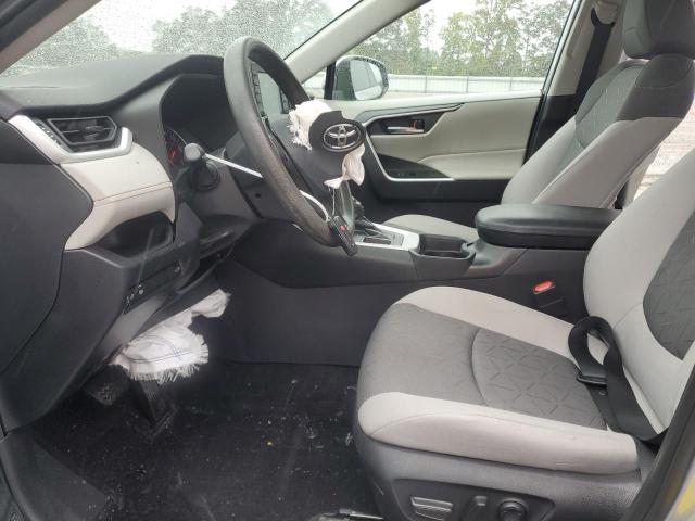 2T3W1RFV7MC162144 - 2021 TOYOTA RAV4 XLE Gümüş fotoğraf 7